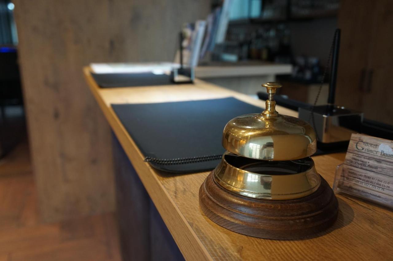 Hotel Gruener Baum كاوفبويرن المظهر الخارجي الصورة